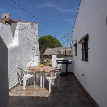 Casa Tipica Extremena Apartment Cheles Екстериор снимка